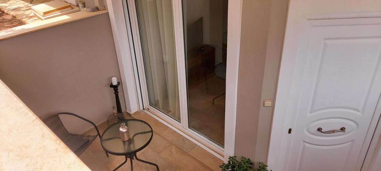 Apartament Aqua Artemida  Zewnętrze zdjęcie